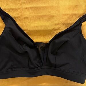 Snag Black Plus Size Bra, size 5 Full Cup